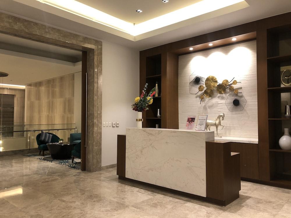 Lucky Chinatown Binondo Hotel 3*